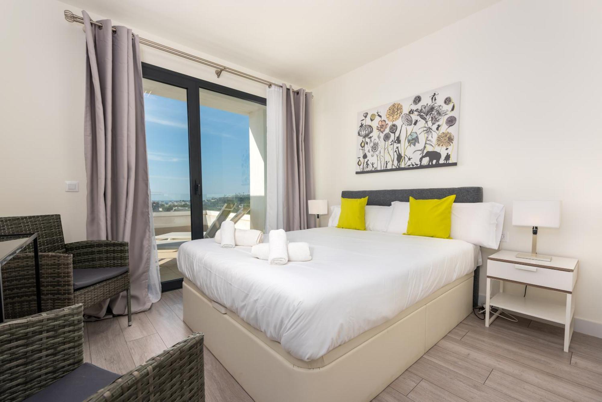 Las Olas Estepona Luaran gambar