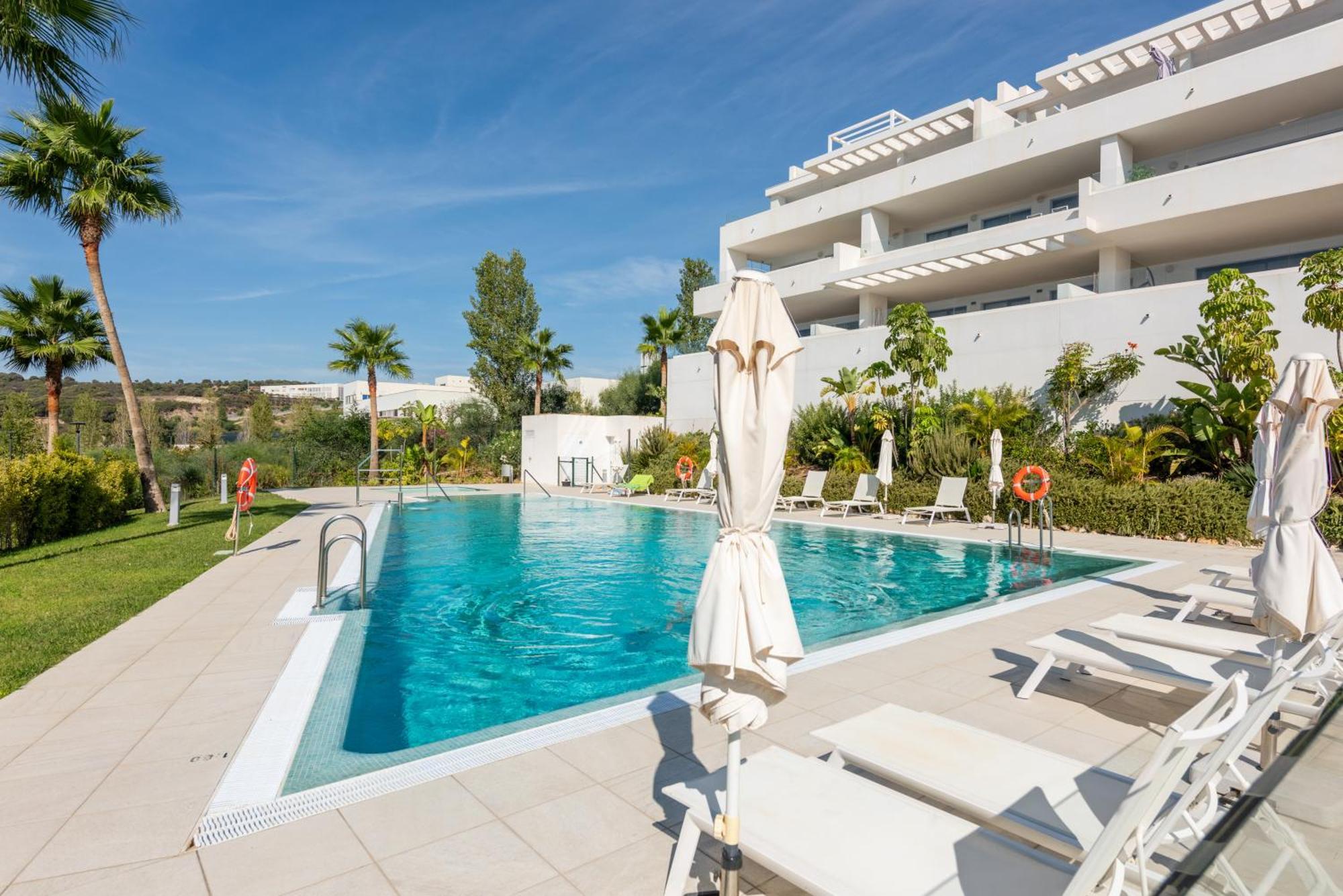 Las Olas Estepona Luaran gambar